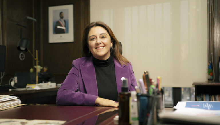 26-183359_anjc_1168-880x500